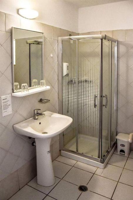 Yria Beach Hotel Kokkini Hani Kültér fotó